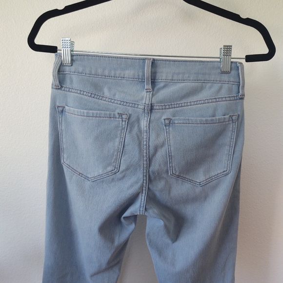 Old Navy Light Blue Rockstar Skinny Jeans - Picture 6 of 6